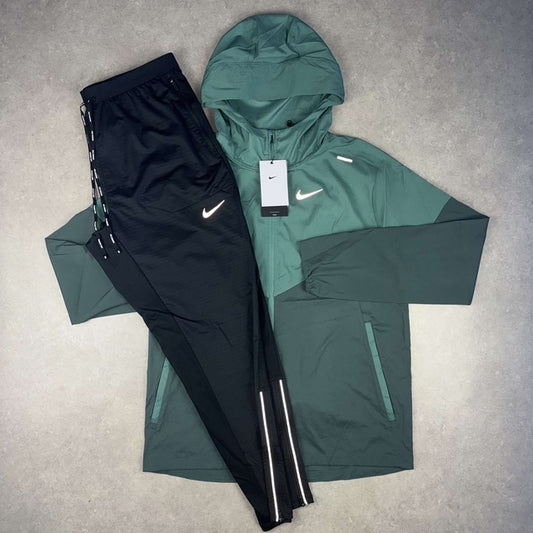 Nike Green